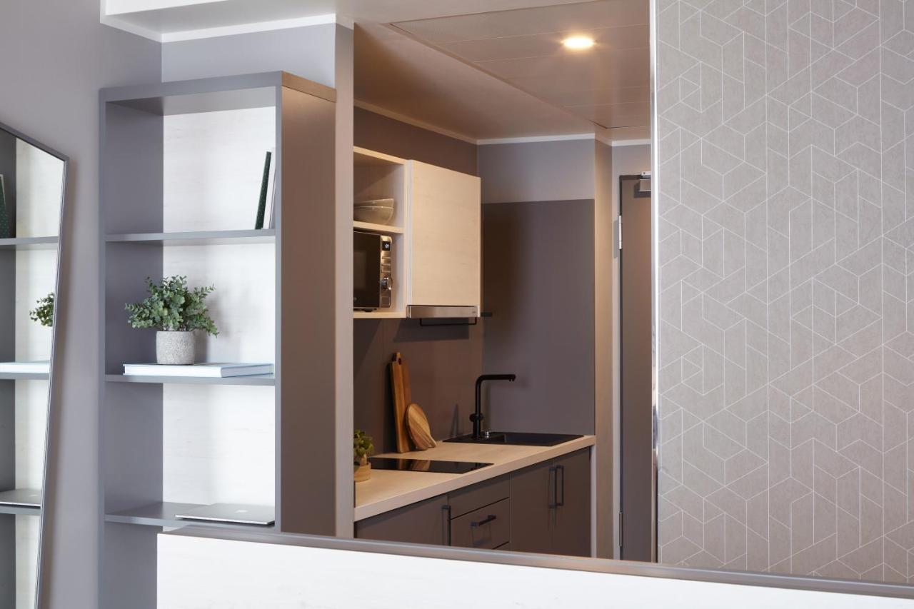 Acora Duesseldorf Airport Living The City - Apartments エクステリア 写真